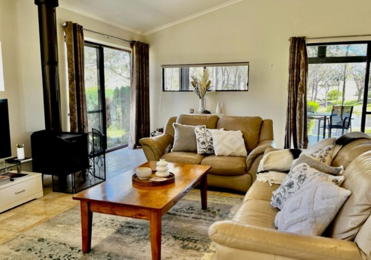 ستانثورب Granite Gardens Cottages & Lake Retreat المظهر الخارجي الصورة