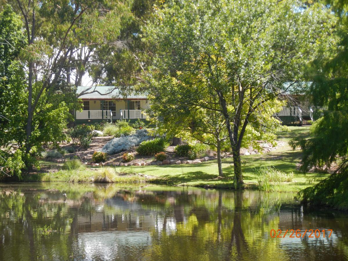 ستانثورب Granite Gardens Cottages & Lake Retreat المظهر الخارجي الصورة